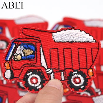 10pcs/veľa Vyšívané Truck Škvrny Žehlička Na vozidlá Appliques pre Deti Chlapec Oblečenie Cartoon nákladných Nálepky Šitie Patch