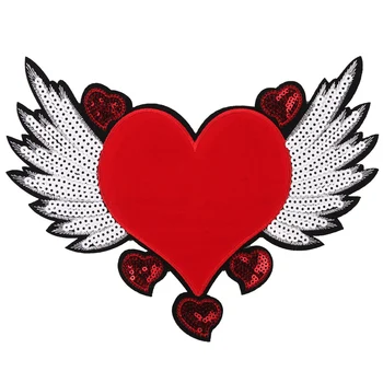 Červené Srdce Krídla Vyšívané Škvrny Žehlička Na Vyšívanie Odznaky Pre Vrecko Džínsy Klobúk T Shirt DIY Appliques Plavidlá Dekorácie